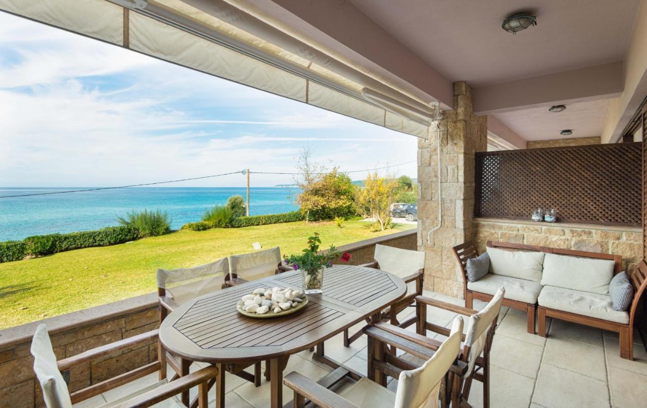 Seagrove, Beachfront In Possidi #feelslikehome Skála Foúrkas